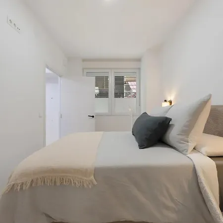 Apartament Trinity *